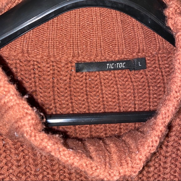 Cropped knit sweater - open to offers! - Picture 2 of 2